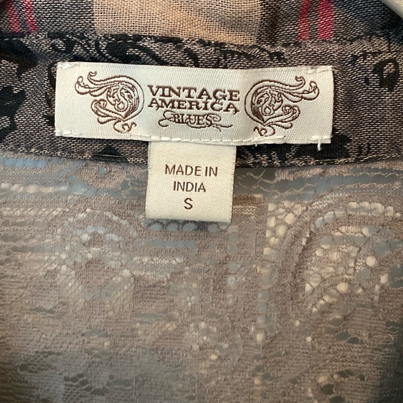 American Vintage Plaid Lace Lined Button-Up Shirt - Picture 3 of 3